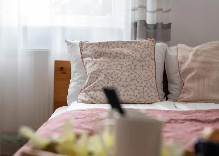 شقة Spacious Family Promienista 1,5 Km To Hala Arena By Renters بوزنان